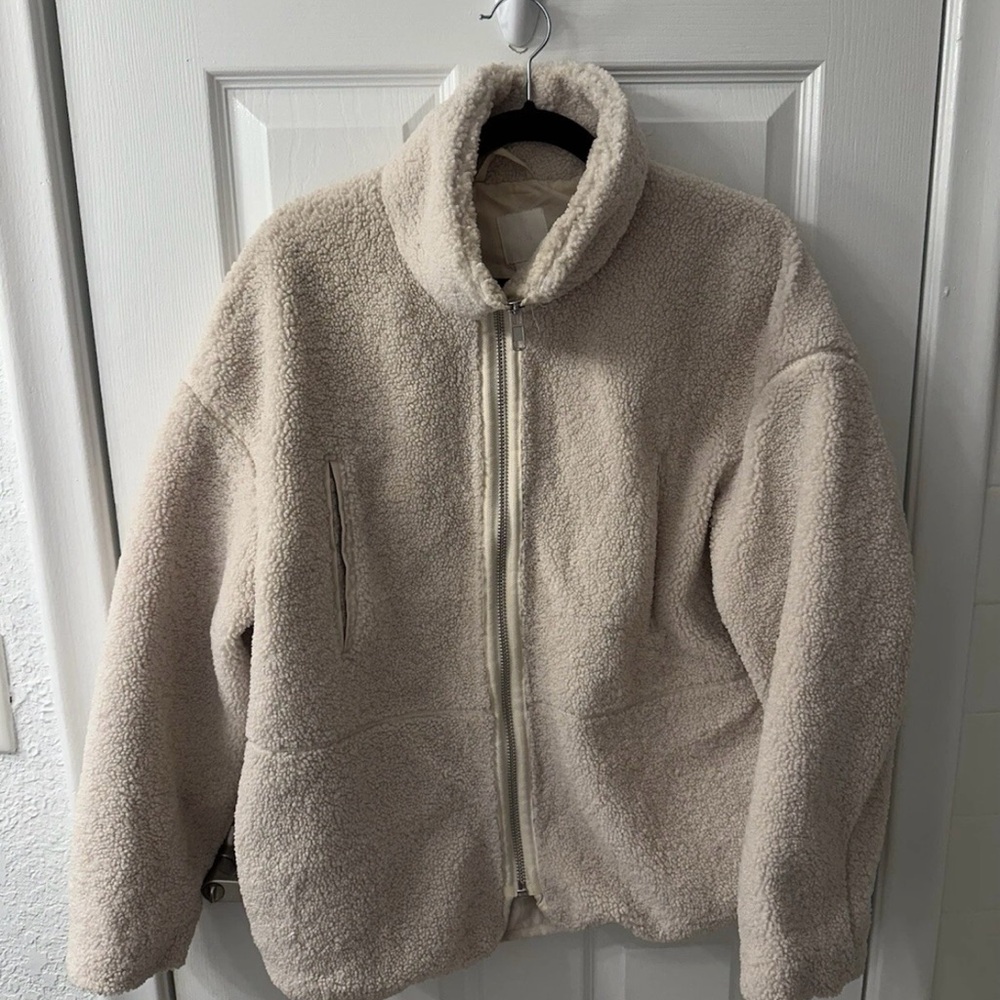 H&M Cream Fleece Zip-Up Jacket Size M